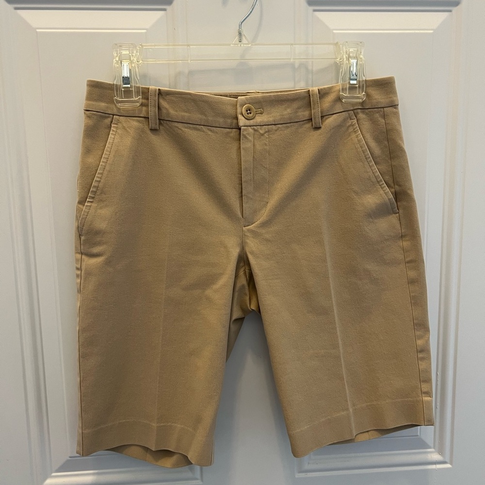 Women’s Size 2 Khaki Shorts 9” Inseam Lauren Ralph Lauren